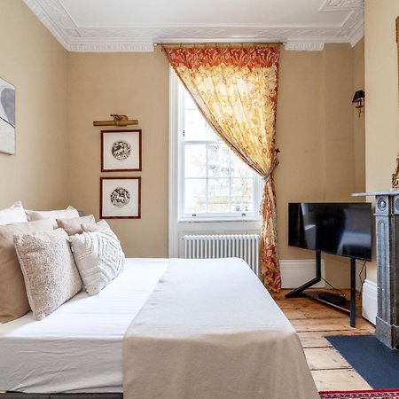 The New Cross Premier Rooms Londra Esterno foto