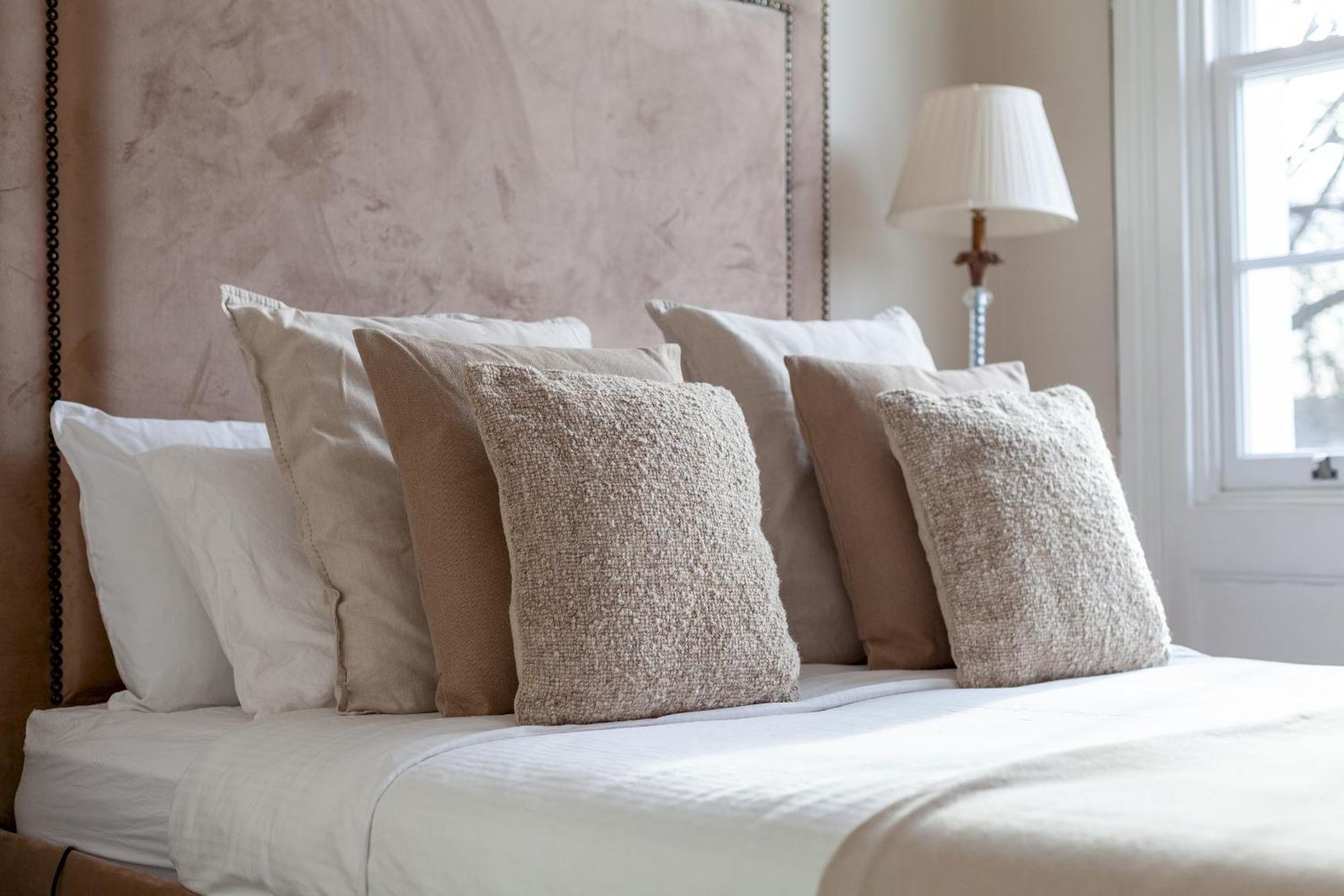 The New Cross Premier Rooms Londra Esterno foto